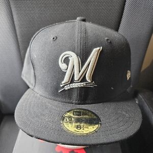 59Fifty 5950 Hat Size 8 1/4 8.25 Milwaukee Brewer New Era Cap with White Logo
